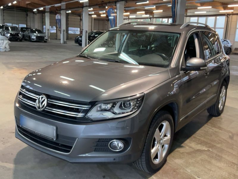 Volkswagen Tiguan 2.0 TDI Sport & Style 4Motion BlueMotion Tech 2013 – снимка 1