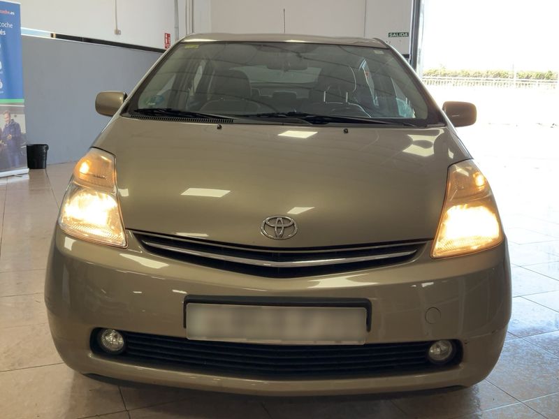 Toyota Prius 1.5 Executive 2008 – снимка 14
