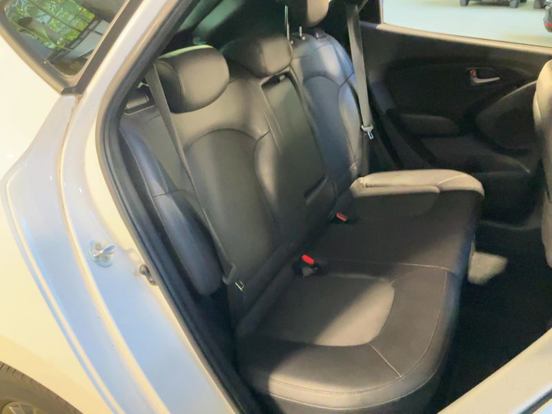 Hyundai ix35 1.6 Trend 2WD 2014 – снимка 19