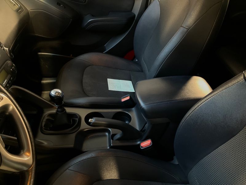 Hyundai ix35 1.6 Trend 2WD 2014 – снимка 26