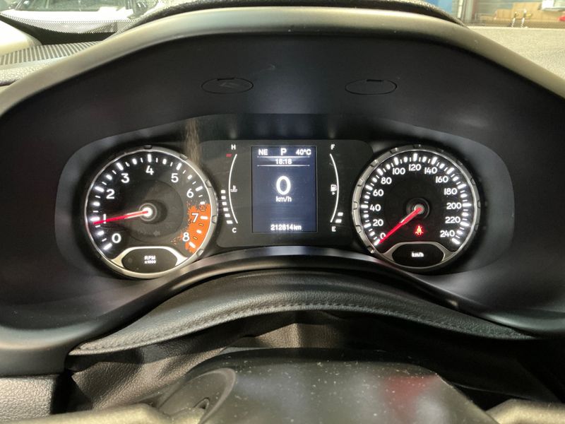 Jeep Renegade 1.4 M-Air Longitude FWD 2015 – снимка 18