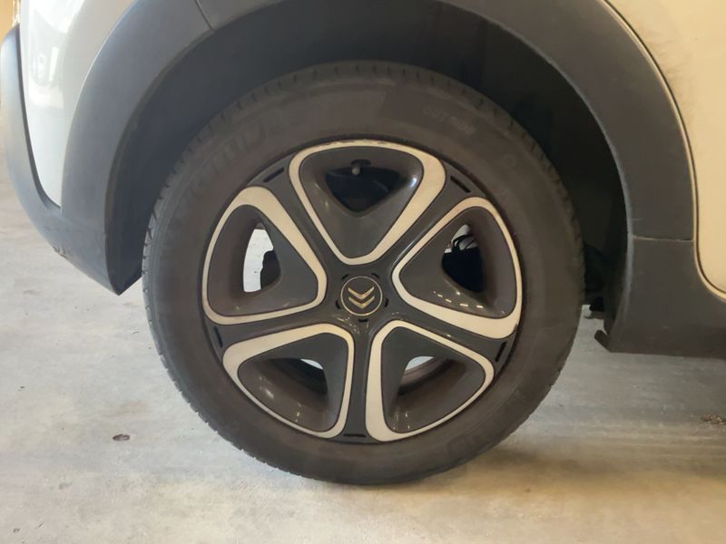 Citroen C3 1.2 PureTech Shine 2018 – снимка 9