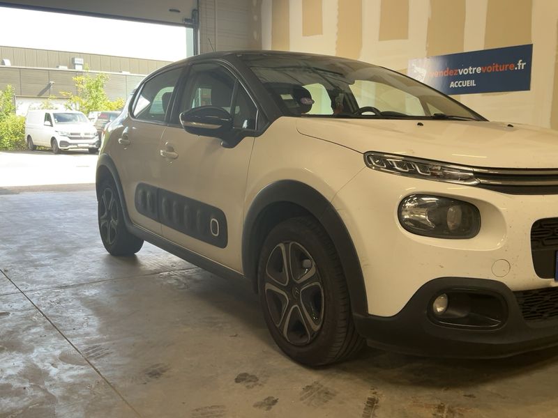 Citroen C3 1.2 PureTech Shine 2018 – снимка 12