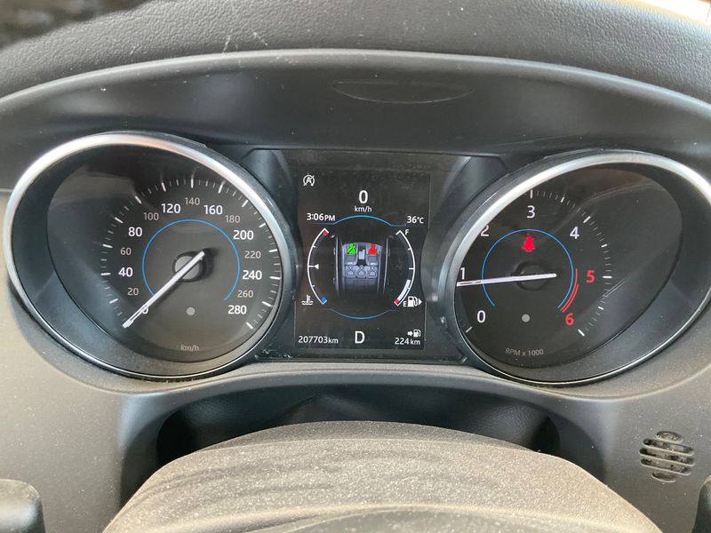 Jaguar F-Pace 20d R-Sport AWD 2018 – снимка 18