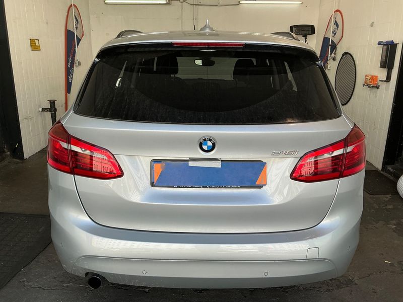 BMW 2er 218i Active Tourer Basis 2015 – снимка 7
