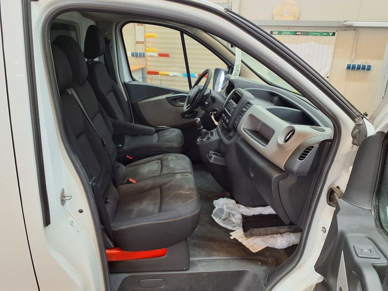Renault Trafic 1.6 dCi L1H1 2,9t Komfort 2016 – снимка 10