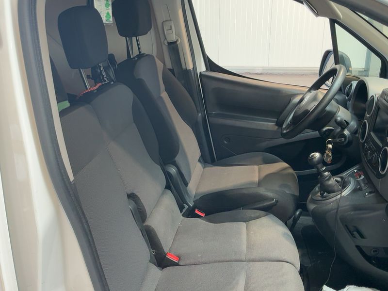 Citroen Berlingo 1.6 Blue-HDi Business L1 2017 – снимка 16
