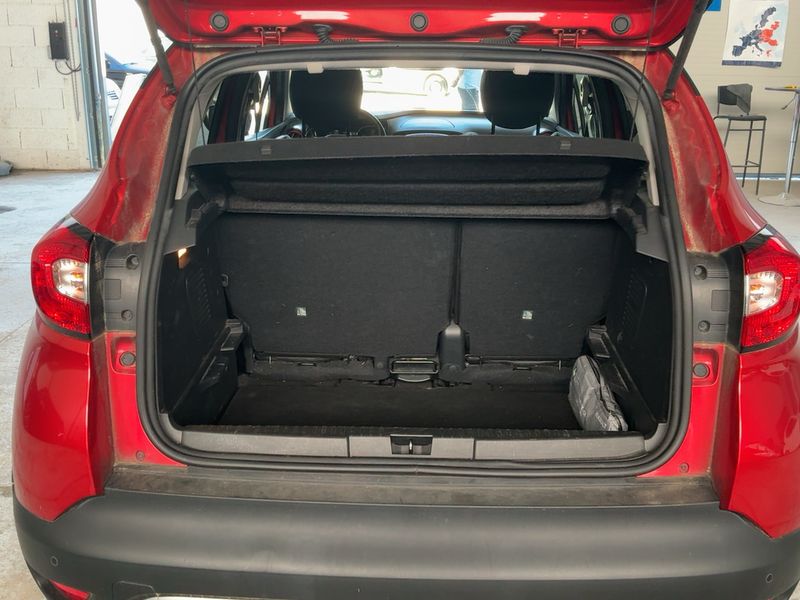 Renault Captur 1.5 dCi Energy Helly Hansen 2014 – снимка 16