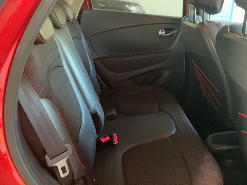Renault Captur 1.5 dCi Energy Helly Hansen 2014 – снимка 20