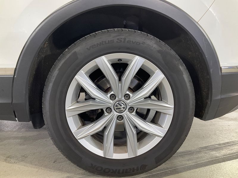 Volkswagen Tiguan 2.0 TDI Highline 4Motion BlueMotion Tech 2016 – снимка 5