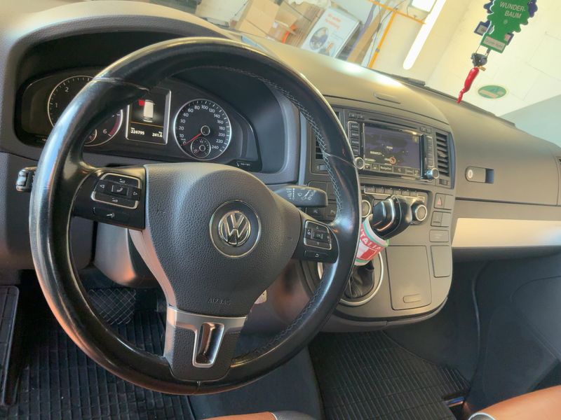 Volkswagen T5 Multivan 2.0 TDI PanAmericana 4Motion 2015 – снимка 18