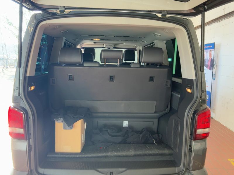 Volkswagen T5 Multivan 2.0 TDI PanAmericana 4Motion 2015 – снимка 16