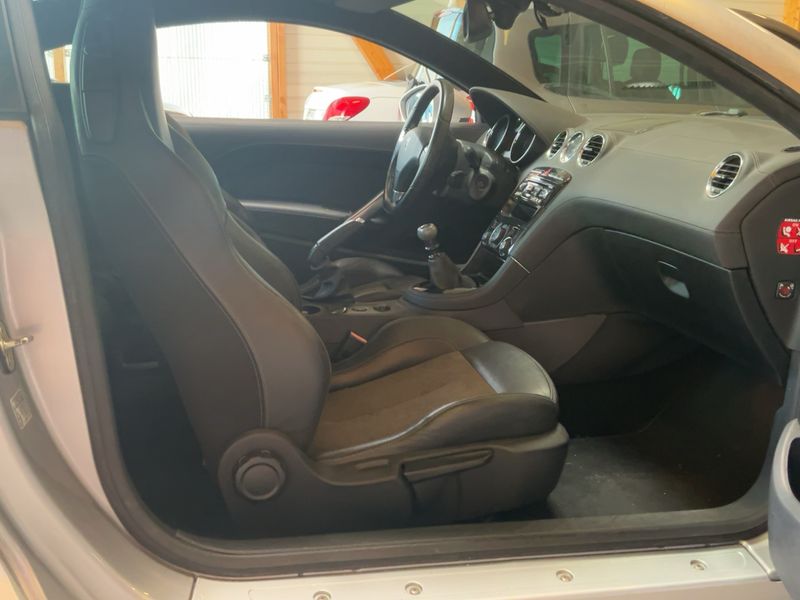 Peugeot RCZ 2.0 HDi Basis 2013 – снимка 16