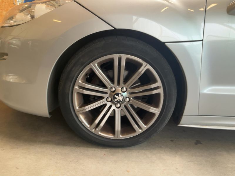 Peugeot RCZ 2.0 HDi Basis 2013 – снимка 3