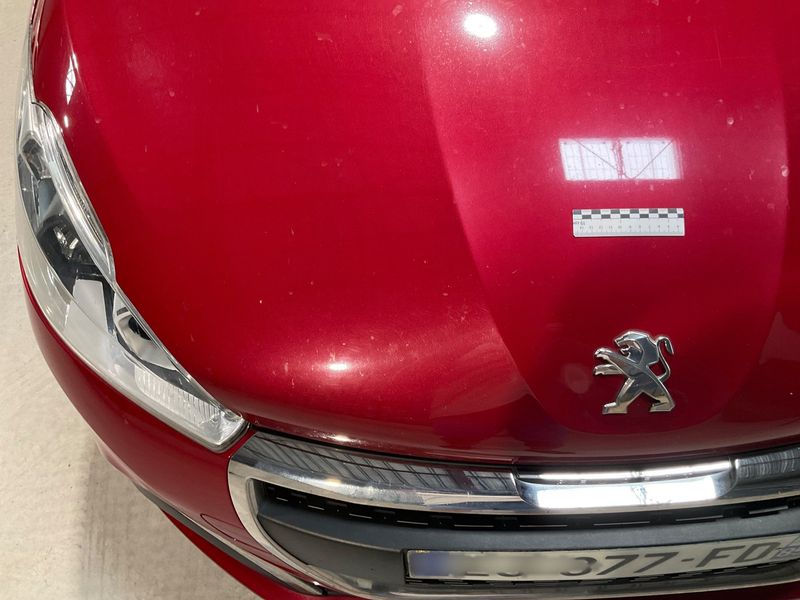 Peugeot 208 1.2 VTi Allure 2017 – снимка 29