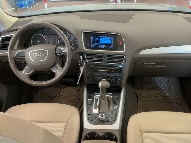 Audi Q5 3.0 V6 TDI clean diesel quattro 2016 – снимка 17