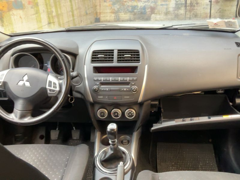 Mitsubishi ASX 1.8 DI-D Intense 4WD 2011 – снимка 17