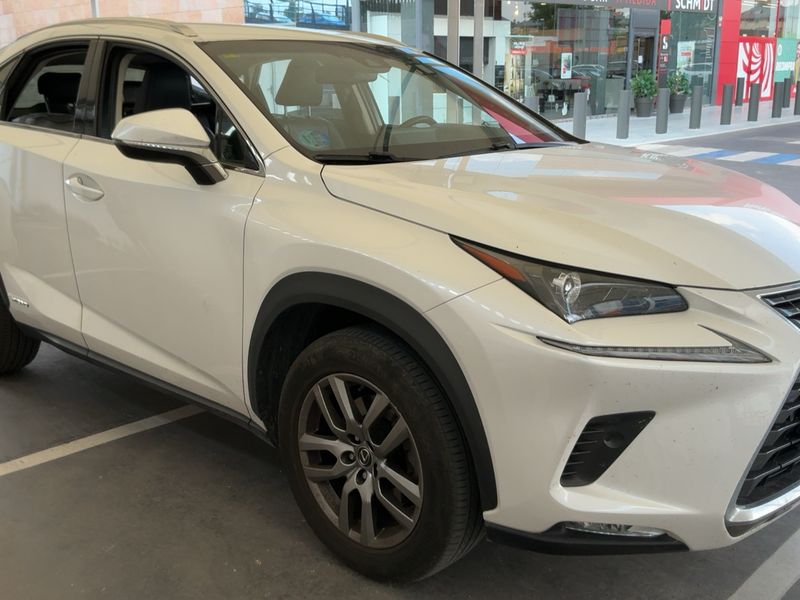 Lexus NX-Serie NX 300h E-Four Executive Line 2018 – снимка 12