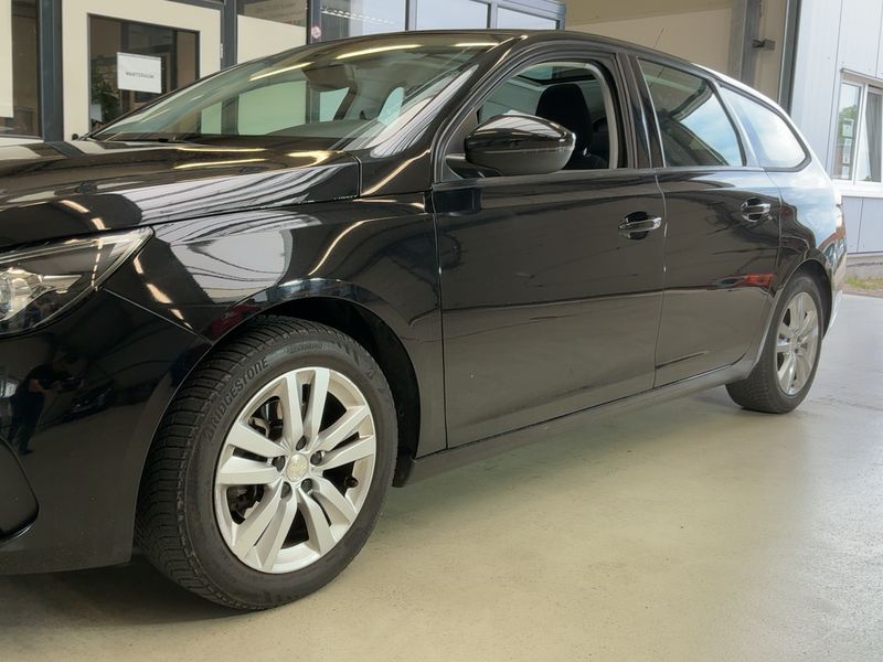 Peugeot 308 1.5 Blue-HDi Active Business 2018 – снимка 2