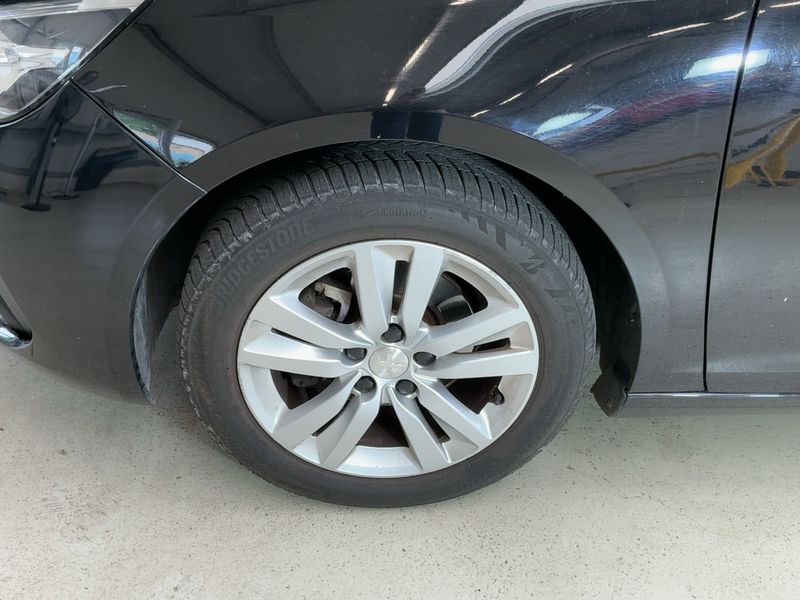 Peugeot 308 1.5 Blue-HDi Active Business 2018 – снимка 3