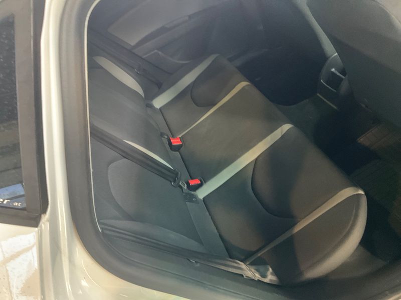 Seat Leon 1.0 TSI Reference 2016 – снимка 40