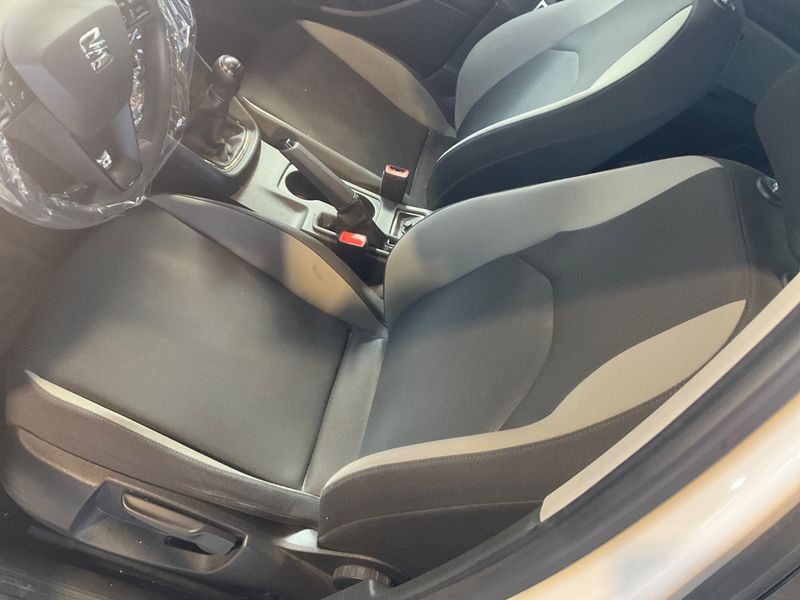 Seat Leon 1.0 TSI Reference 2016 – снимка 37