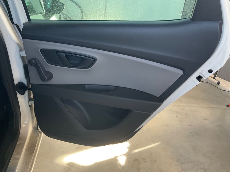 Seat Leon 1.0 TSI Reference 2016 – снимка 42