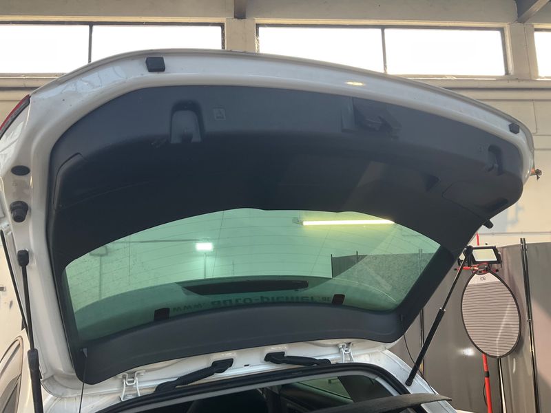 Seat Leon 1.0 TSI Reference 2016 – снимка 32