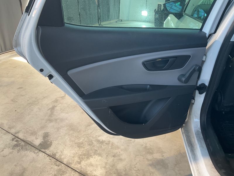 Seat Leon 1.0 TSI Reference 2016 – снимка 39