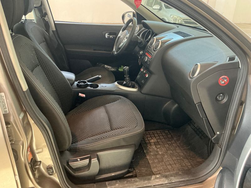 Nissan Qashqai 1.5 dCi Acenta 2009 – снимка 3
