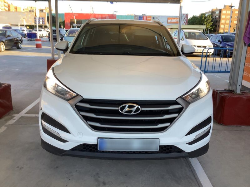 Hyundai Tucson 1.7 CRDi Essence BlueDrive 2WD 2016 – снимка 14