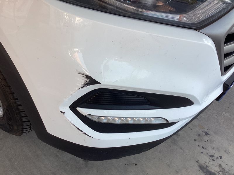 Hyundai Tucson 1.7 CRDi Essence BlueDrive 2WD 2016 – снимка 29