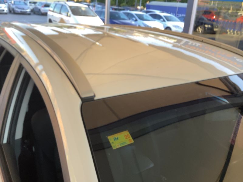 Hyundai Tucson 1.7 CRDi Essence BlueDrive 2WD 2016 – снимка 13