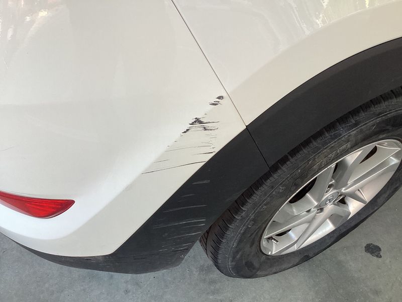 Hyundai Tucson 1.7 CRDi Essence BlueDrive 2WD 2016 – снимка 27