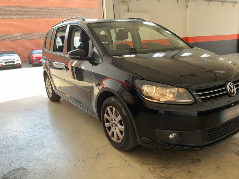 Volkswagen Touran 1.6 TDI Edition 2012 – снимка на щета