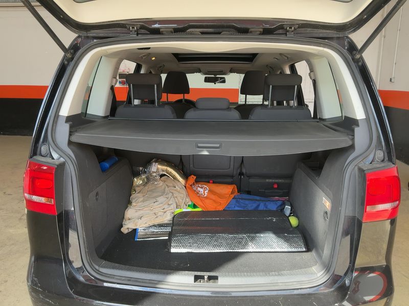 Volkswagen Touran 1.6 TDI Edition 2012 – снимка 10