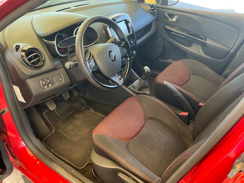 Renault Clio 0.9 Energy Expression 2013 – снимка 24