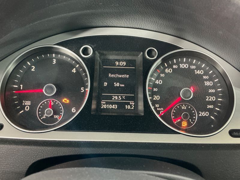 Volkswagen Passat 2.0 TDI Sportline 2009 – снимка 4