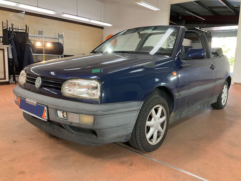 Volkswagen Golf III 1.8 Pink Floyd 1994 – снимка 1