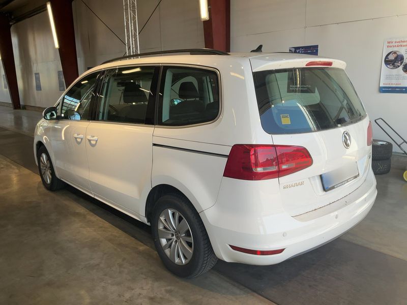 Volkswagen Sharan 2.0 TDI Comfortline BlueMotion Tech 2011 – снимка 6