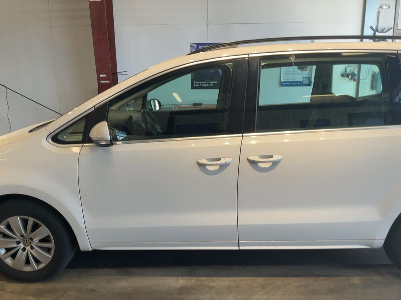 Volkswagen Sharan 2.0 TDI Comfortline BlueMotion Tech 2011 – снимка 4