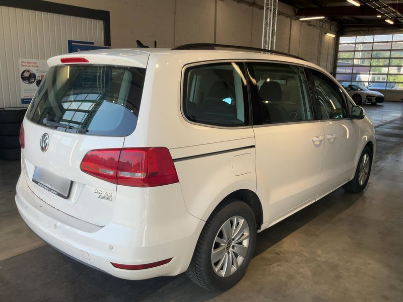 Volkswagen Sharan 2.0 TDI Comfortline BlueMotion Tech 2011 – снимка 8