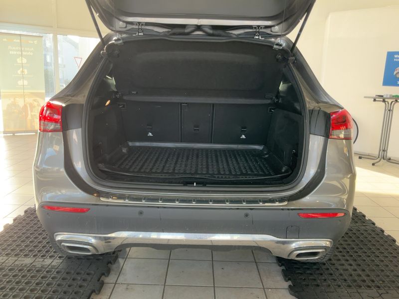Mercedes-Benz GLA-Klasse GLA 200 d Progressive 2021 – снимка 15