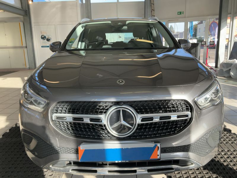 Mercedes-Benz GLA-Klasse GLA 200 d Progressive 2021 – снимка 14