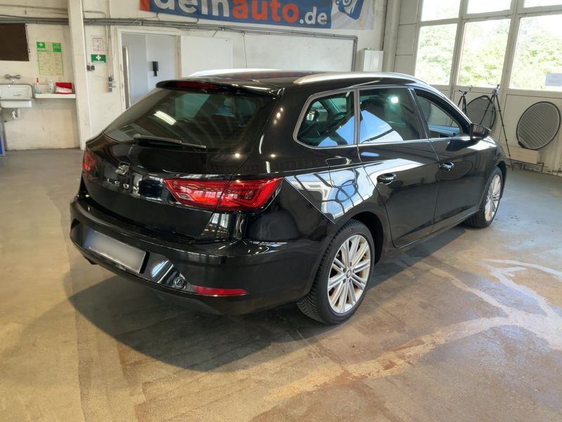 Seat Leon 2.0 TDI Xcellence 2019 – снимка 8