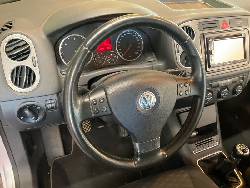 Volkswagen Tiguan 2.0 TDI Sport & Style 4Motion 2007 – снимка 37