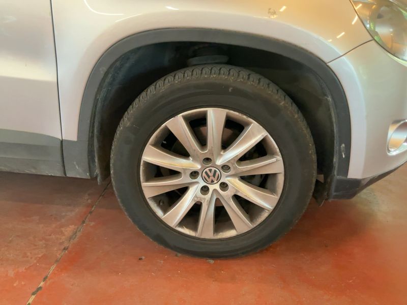 Volkswagen Tiguan 2.0 TDI Sport & Style 4Motion 2007 – снимка 11
