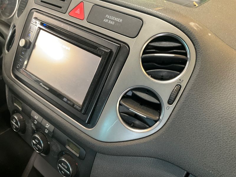 Volkswagen Tiguan 2.0 TDI Sport & Style 4Motion 2007 – снимка 29