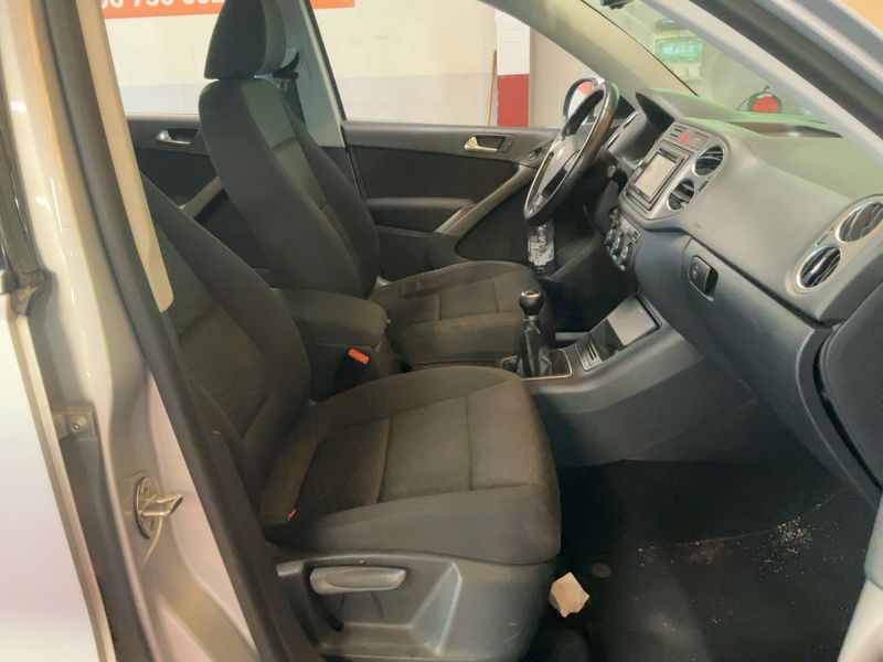 Volkswagen Tiguan 2.0 TDI Sport & Style 4Motion 2007 – снимка 16