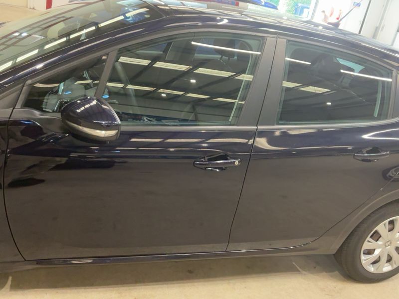 Peugeot 208 1.2 e-VTi Active 2015 – снимка 4